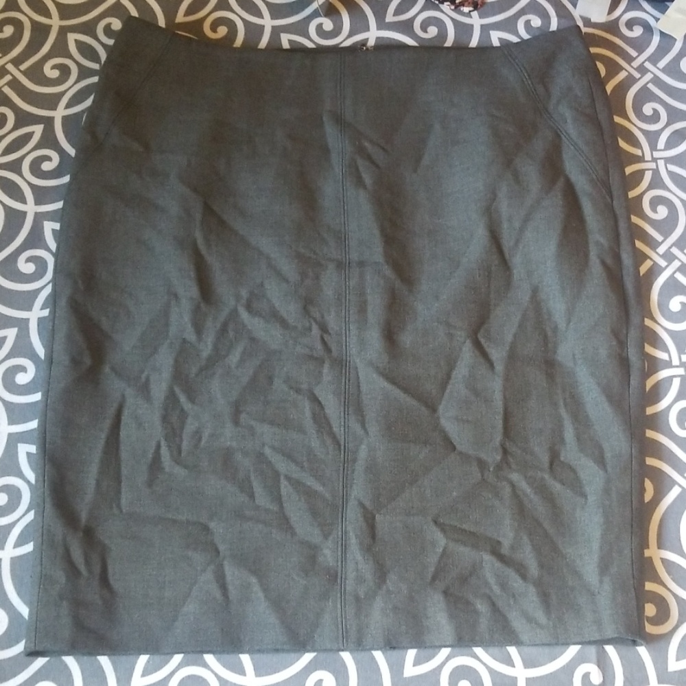 Loft Skirt